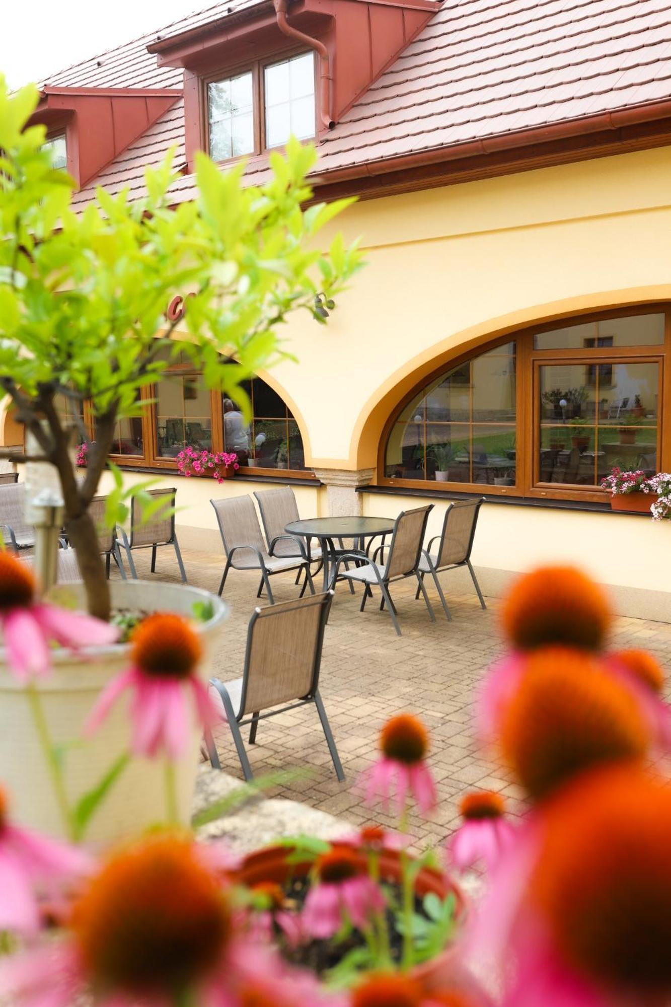 Sport - Relax Buky Otel Františkovy Lázně Dış mekan fotoğraf